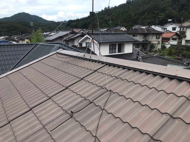 屋根　ガルバリウム鋼板