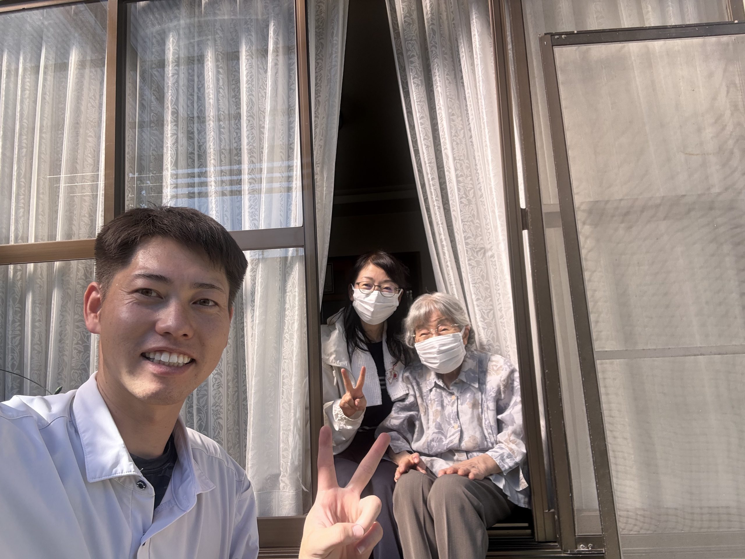 広島市佐伯区｜洗濯物干し場のポリカ波板交換をご依頼いただいたお客様の声