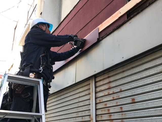 水切り板金施工