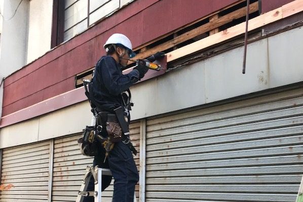 ビス部コーキング処理