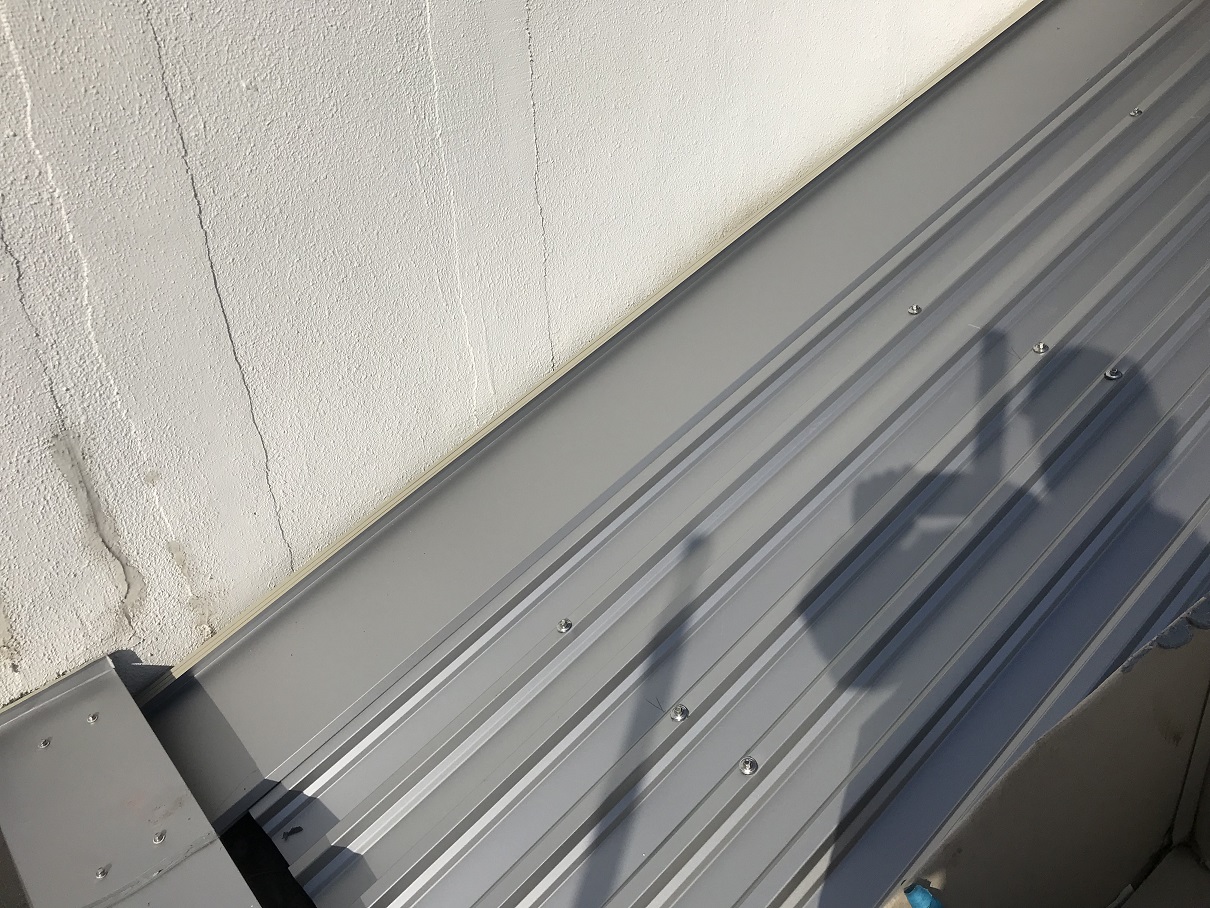 壁際の取り合い処理