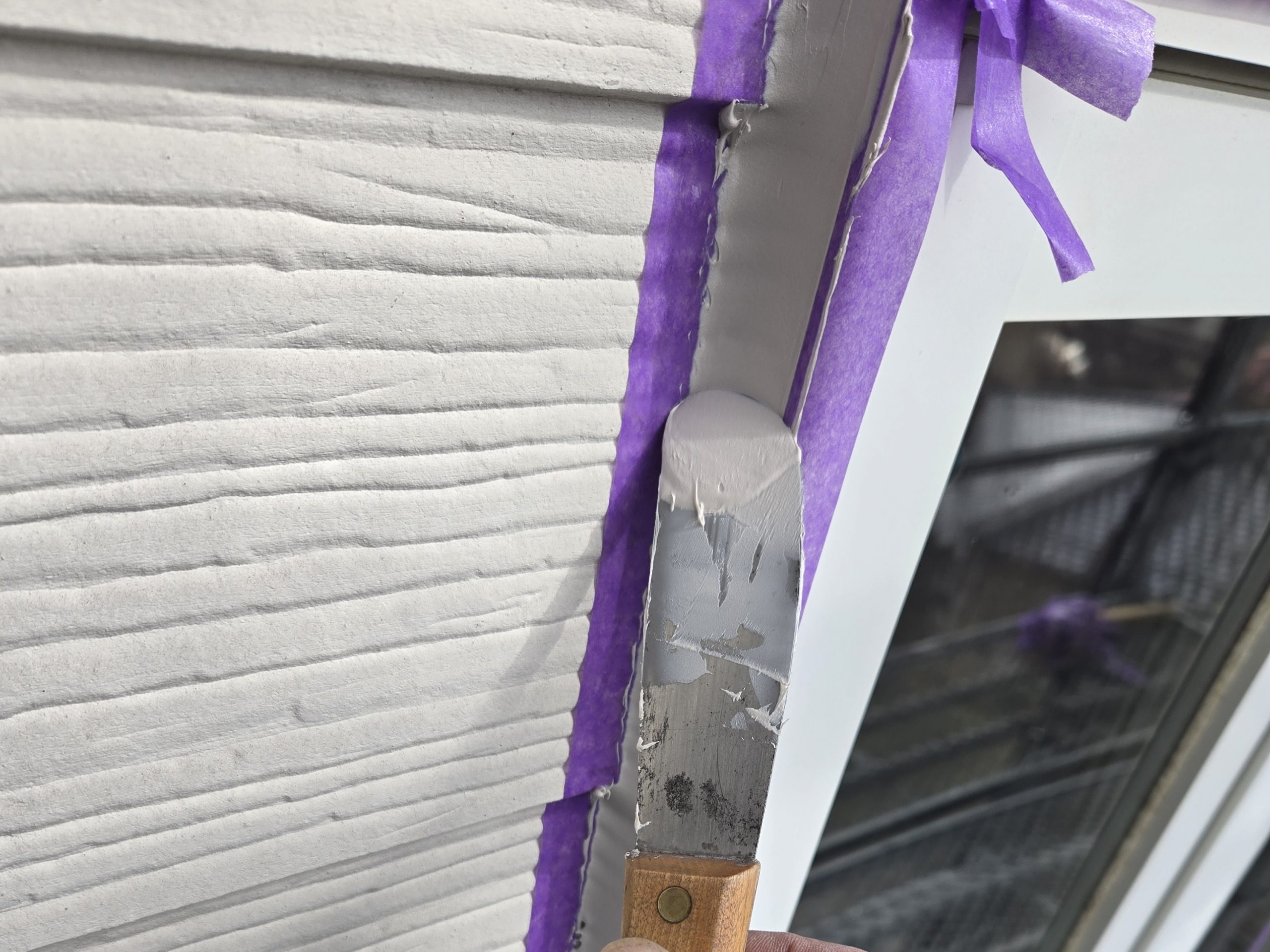 表面の均し作業