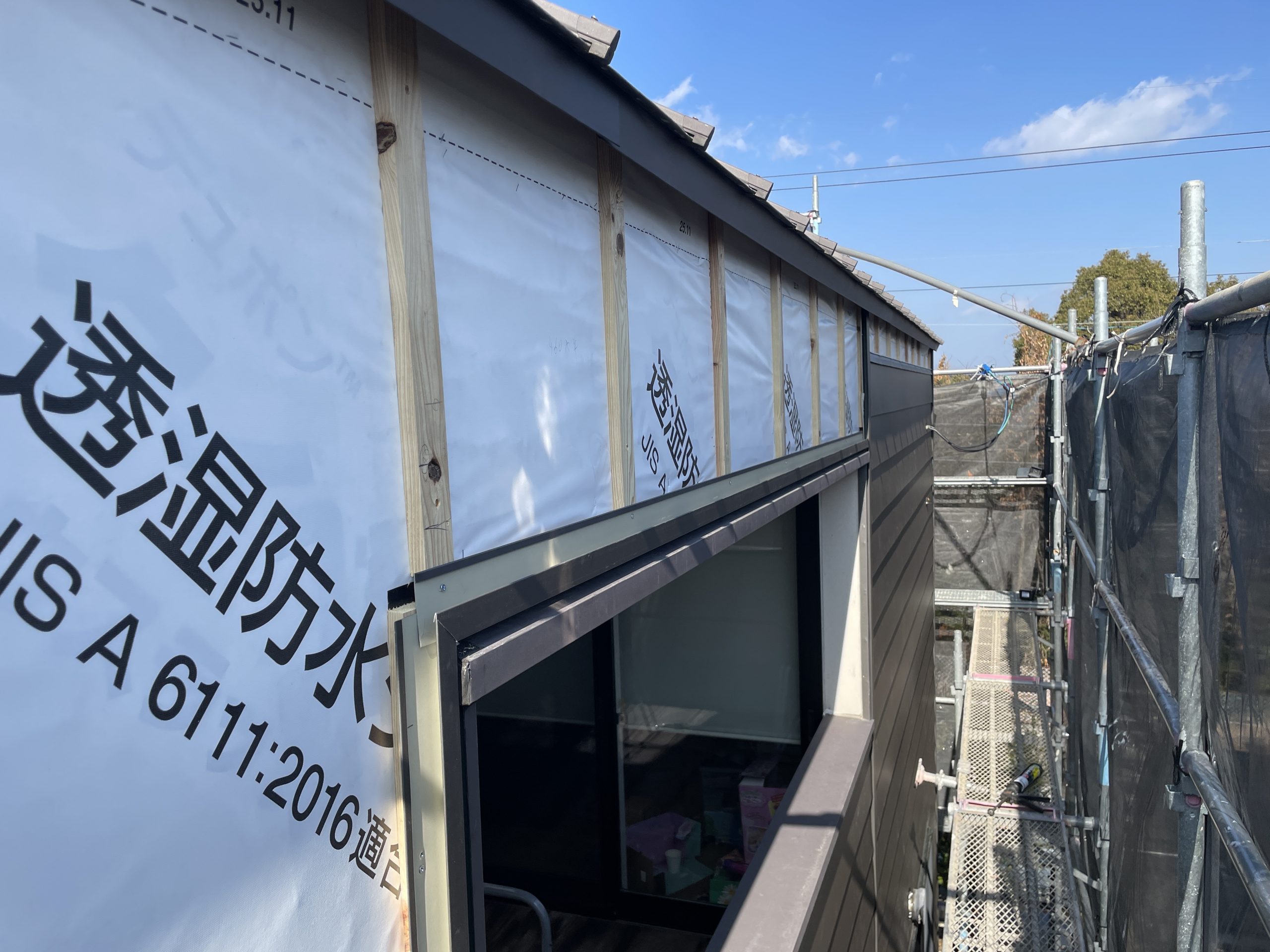 窓まわりの施工