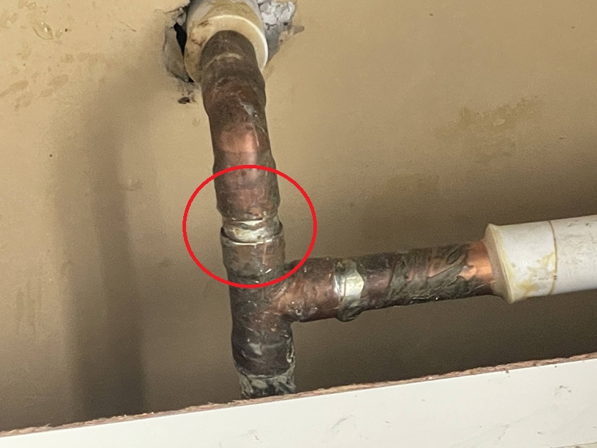 上階給湯配管調査