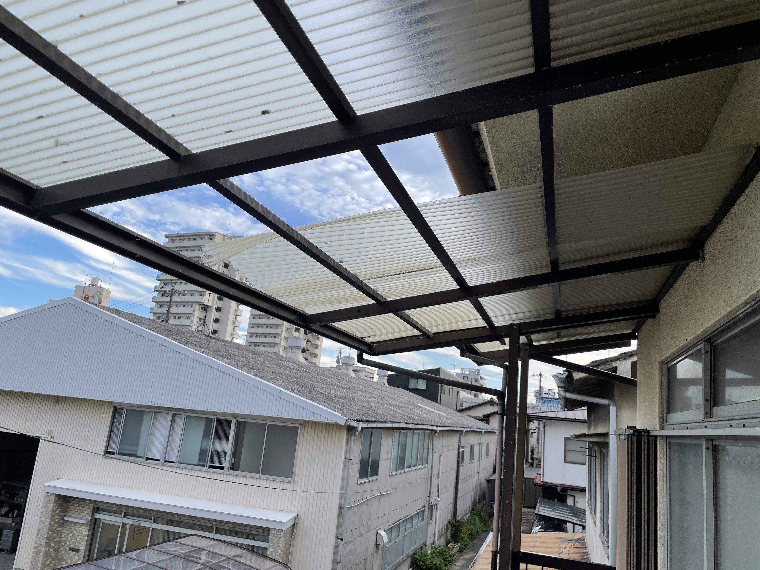 波板の劣化症状