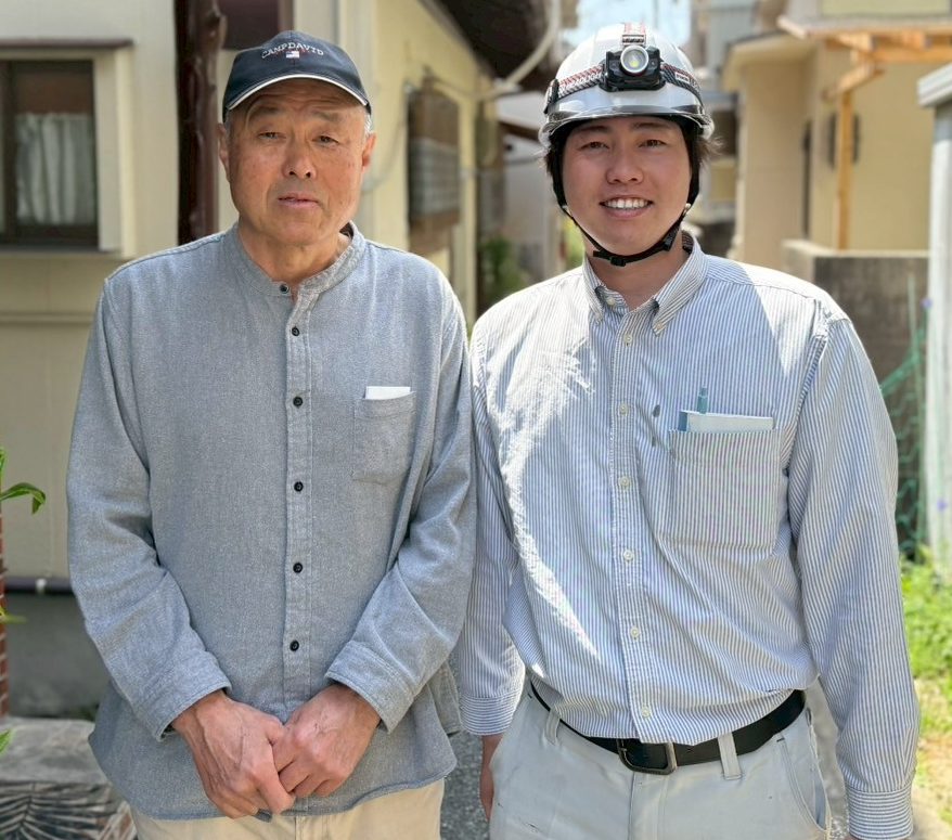 広島市中区、瓦の浮きが見られた屋根の葺き替え工事が完了しました！