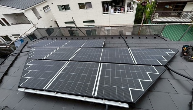 長州産業の太陽光パネルを設置します