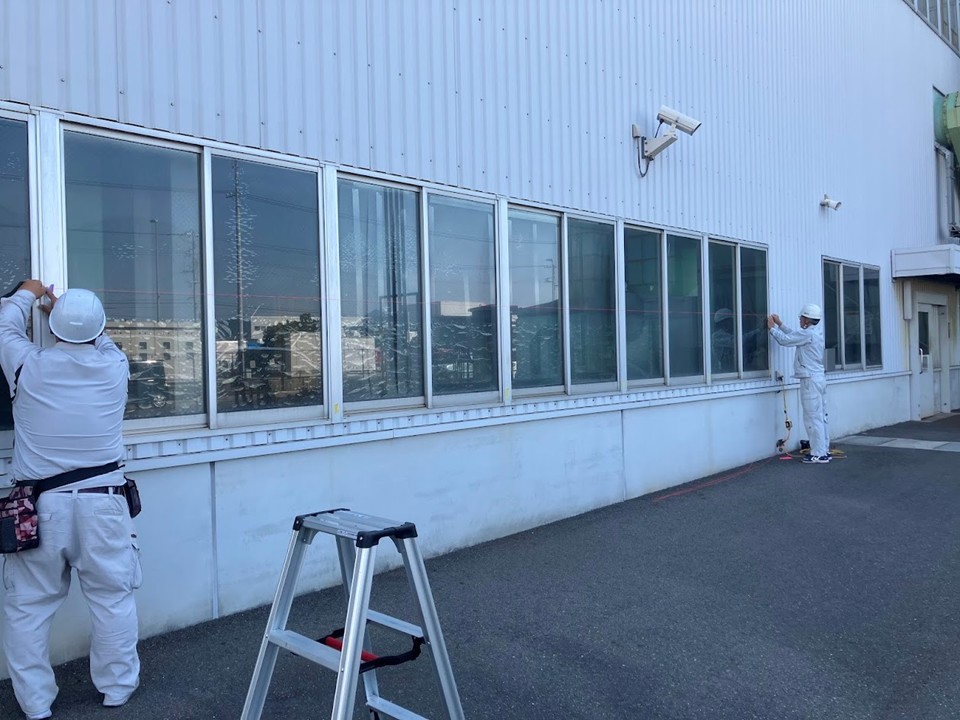 取付位置の墨出し