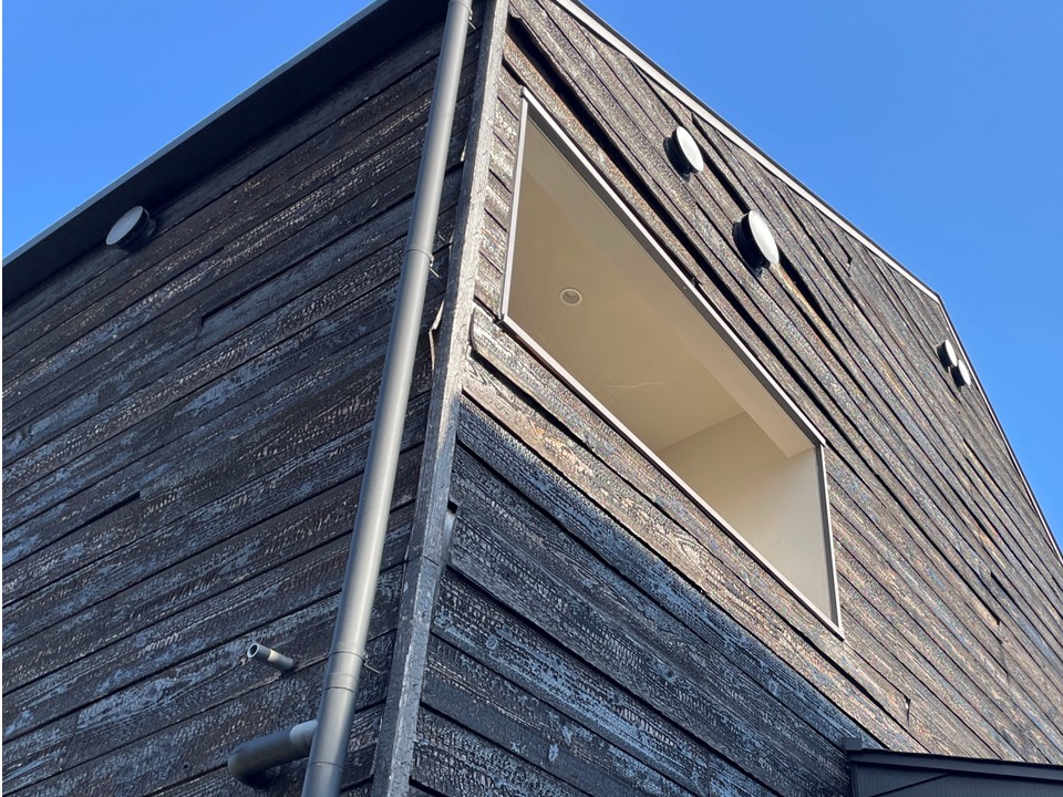 焼杉外壁無料調査を行いました