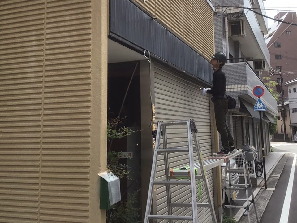 面格子を撤去していきます