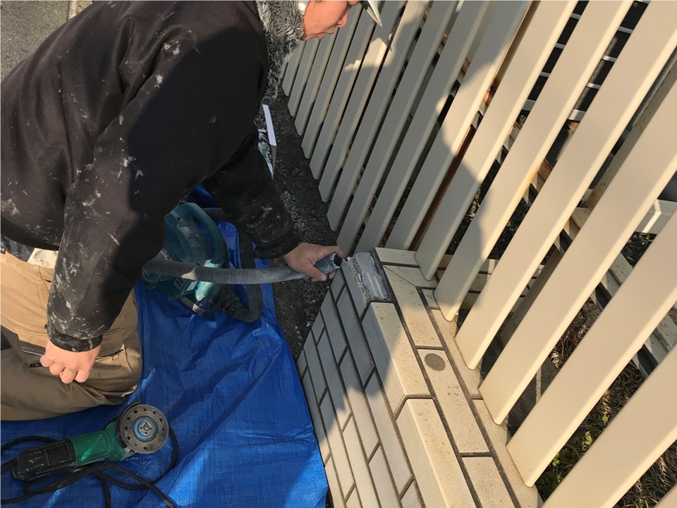 下地調整｜破片撤去・斫り作業