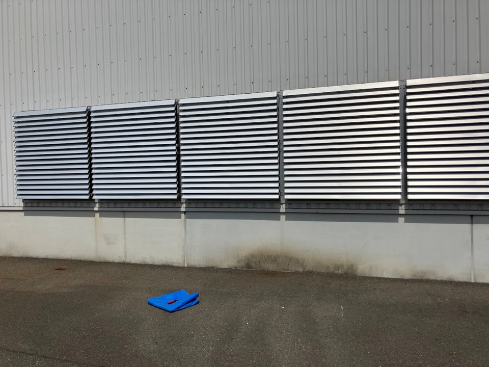 目隠しフェンス取付完了