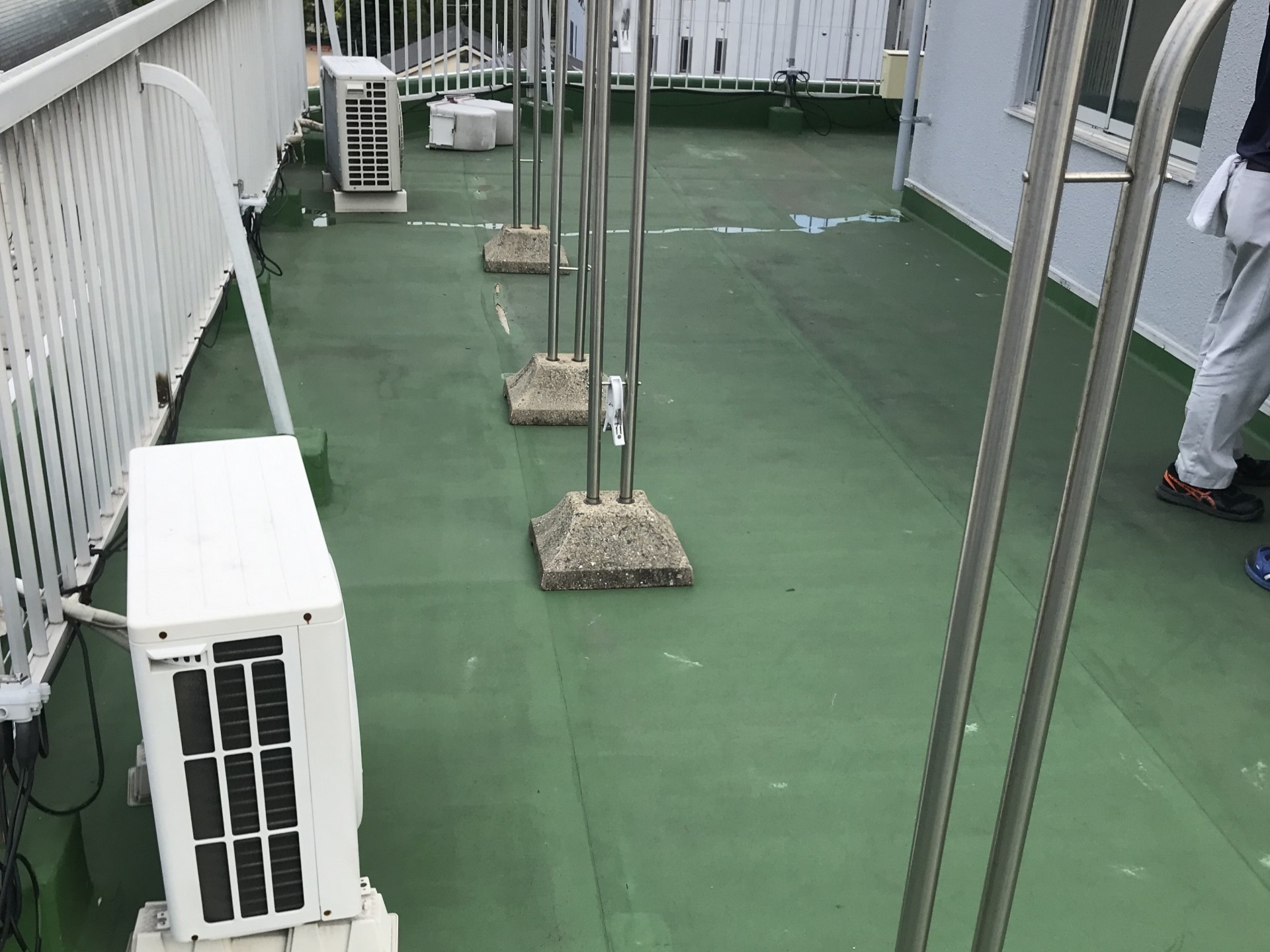 施工前の屋上防水