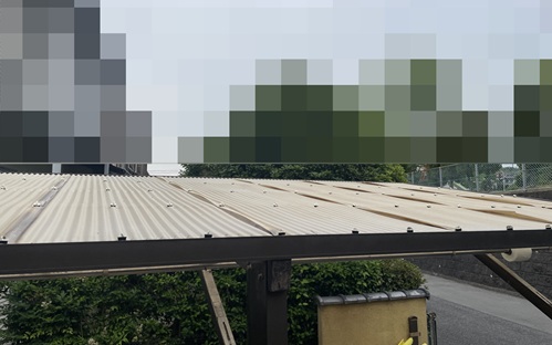 波板張替施工前